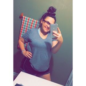 Meet your Posher, Mackenzie